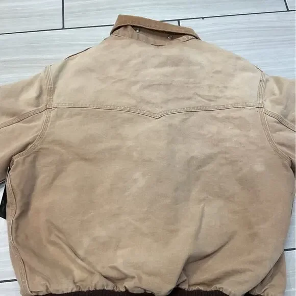Vintage 90’s Tan Carhartt Jacket - Picture 4 of 7